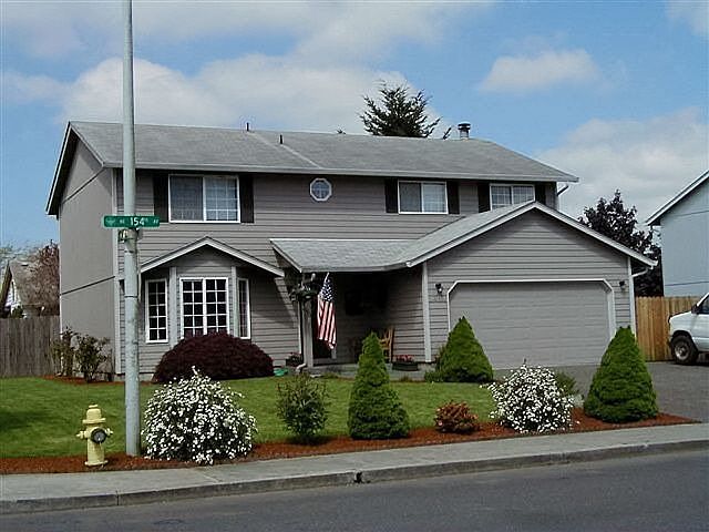 Front view.NEW Siding