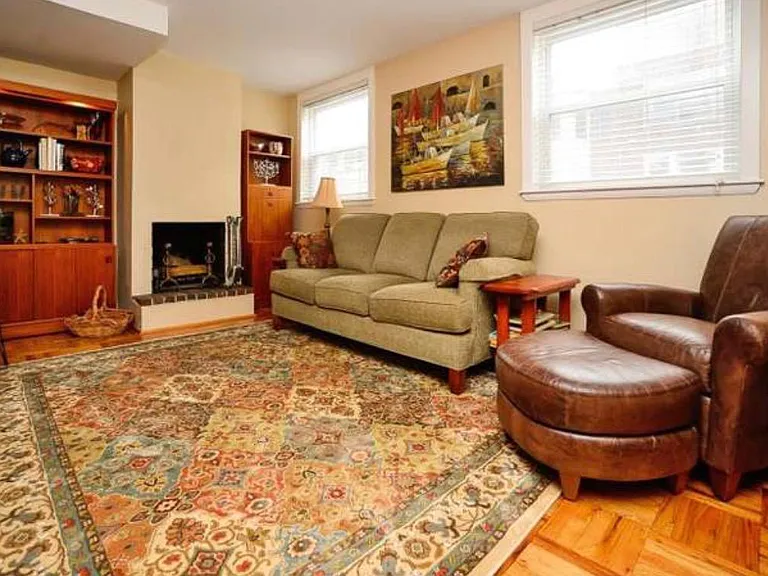 812 Lombard St #32 — Photo 10