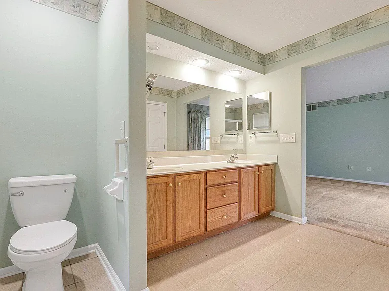 2691 Abbey Knoll Dr — Photo 6