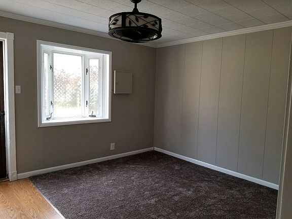 Dining/Bonus Room