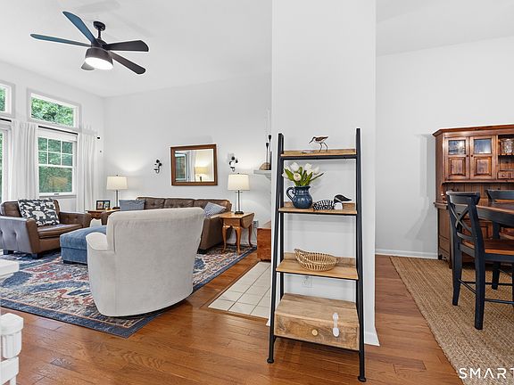 5th image of 2 Brittania Drive #2