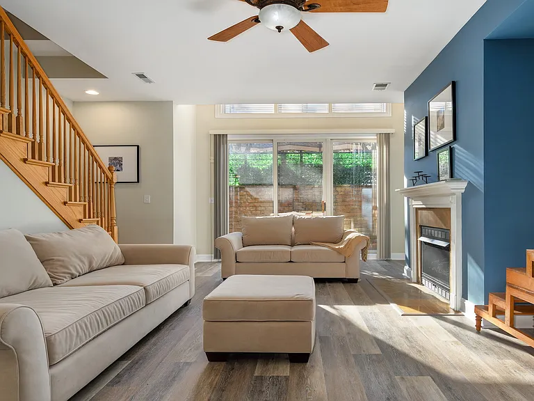 2512 W Thomas St #1 — Photo 15