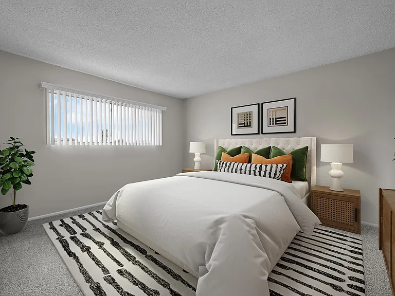 La Madera Apartments — Photo 5