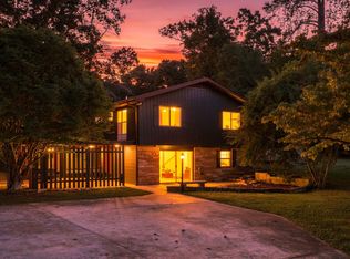 2470 Eastbrook Rd, Estill Springs, TN 37330