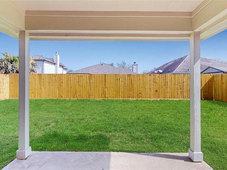 20226 Sunset Ranch Dr — Photo 23