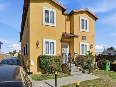 147 E 105th St, Los Angeles, CA, 90003