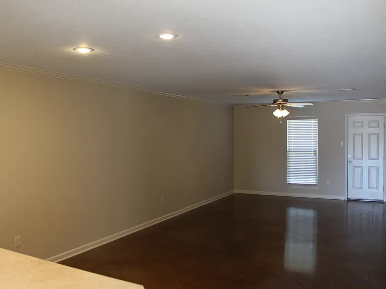 9 Babbling Brook Dr — Photo 5