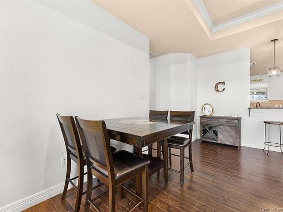 5th image of 1483 Clark Ct