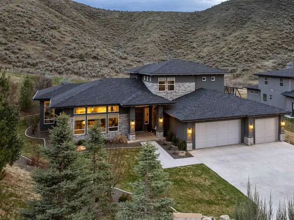 4004 Goshawk Pl, Boise, ID 83703
