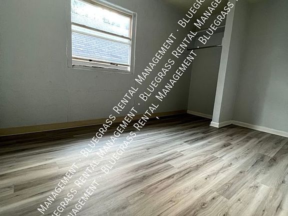 4th image of 742 N Broadway #742.5
