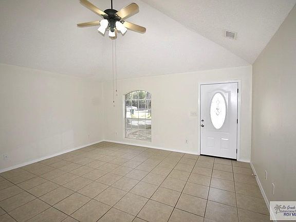 4th image of 202 E Cardinal Ave