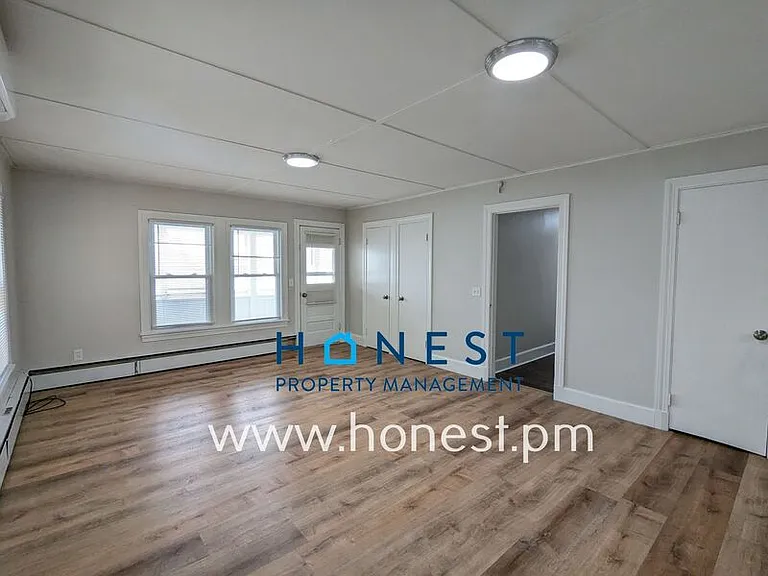 110 Silver St #3 — Photo 7