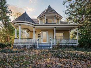 921 Maple St, Albion, MI 49224