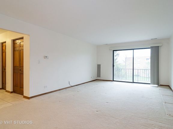 3rd image of 263 S Clubhouse Dr Unit 316