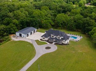 2762 Wilson Ln, Fayetteville, AR 72703