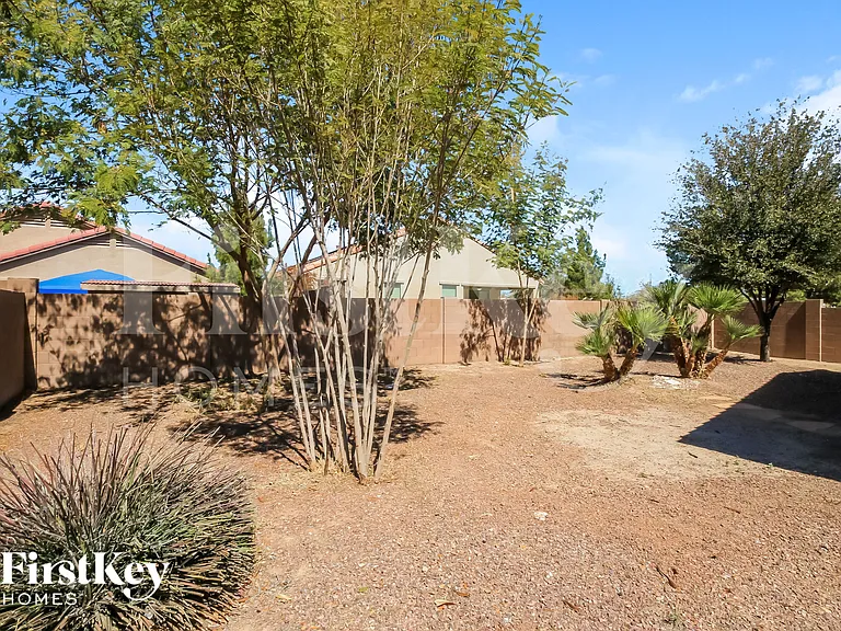 18582 W Vogel Ave — Photo 18