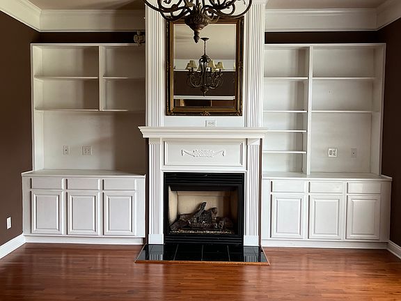 Den with built in shelves