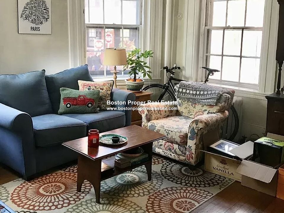 47 West Cedar St. #2 Boston - Beacon Hill Unit Photo 1