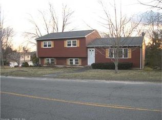 756 Oronoke Rd, Waterbury, CT 06708