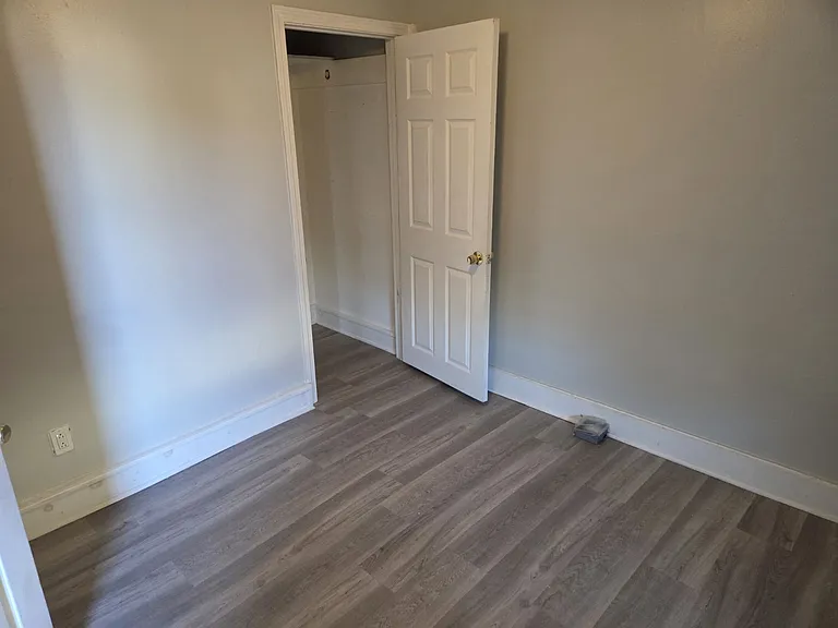 5 Lafayette St #5A — Photo 6