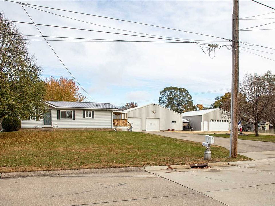 1st image of 375 Wema Ave