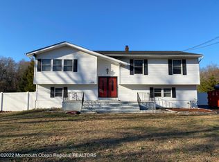 578 Bennetts Mills Rd, Jackson, NJ 08527