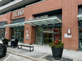 2220 Lakeshore Blvd #809, Toronto, ON M8V 1A4