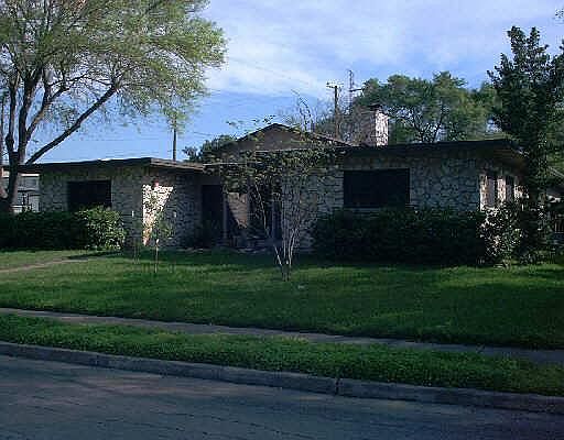1st image of 3027 BRIARFIELD BLVD