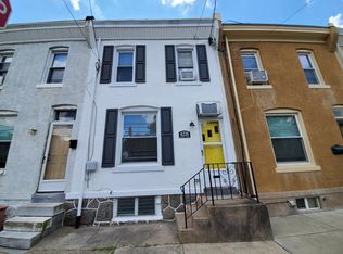 4226 Terrace St, Philadelphia, PA 19128