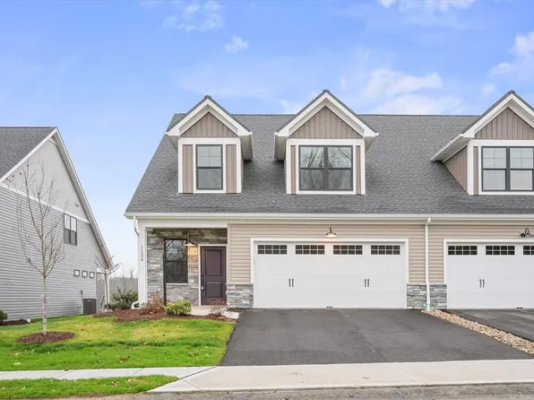 1134 Autumn Woods Dr, Evans City, PA 16033