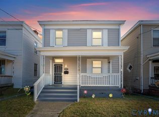 1011 Melville St, Petersburg, VA 23803
