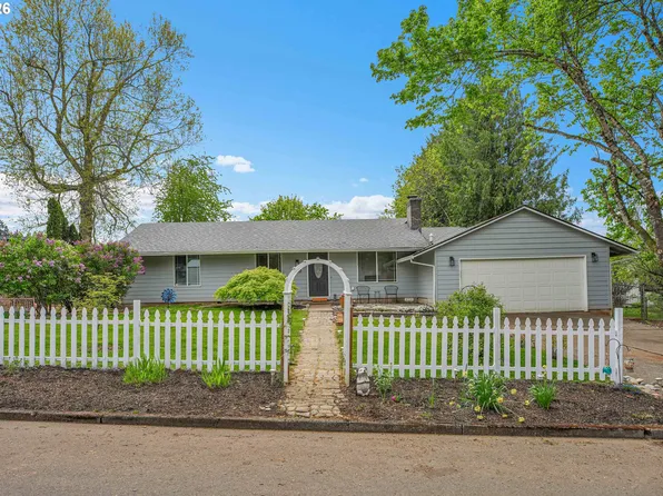 14400 S Ironwood Rd, Oregon City, OR 97045