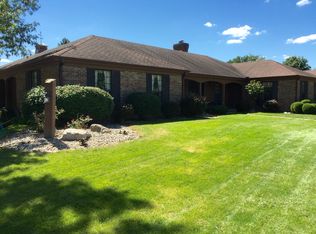 1801 Mayfair Rd, Champaign, IL 61821