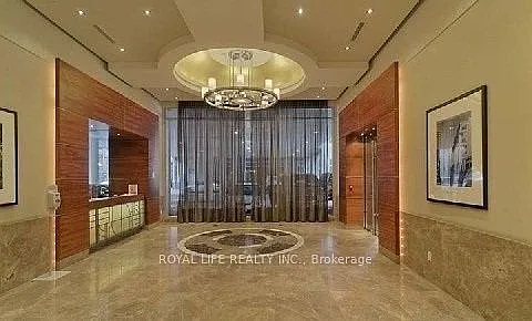 763 Bay St #809 — Photo 4