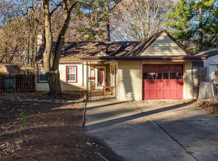 1603 Log Cabin Ave, Rockford, IL 61108