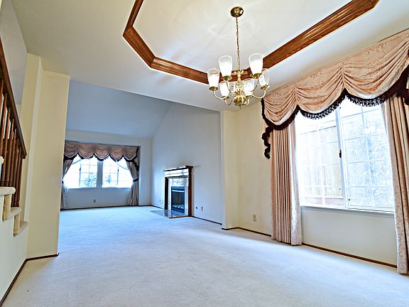 4th image of 6318 Mount Olympus Dr