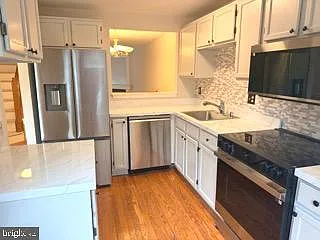 7315 Castleberg Ct — Photo 7