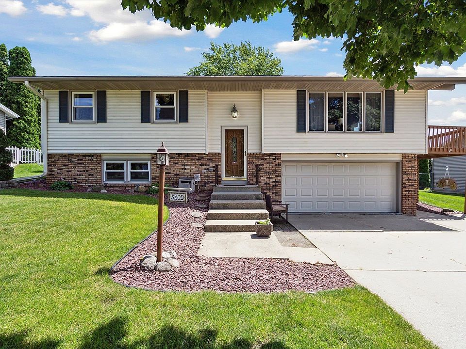 1st image of 3209 Crabapple Ln
