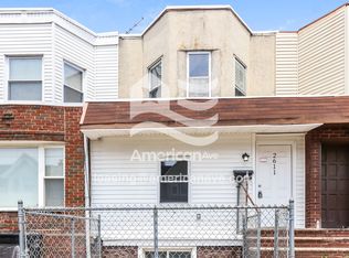 2611 Hobson St, Philadelphia, PA 19142