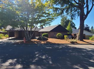 637 Hartke Loop, Oregon City, OR 97045