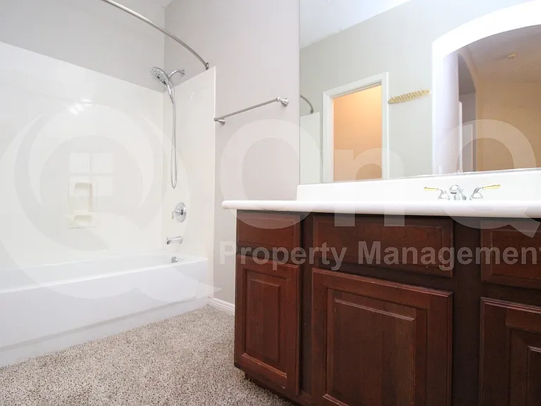15240 N Clubgate Dr #109 — Photo 14