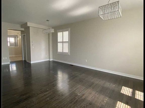 5th image of 20 Ledger Point Cres