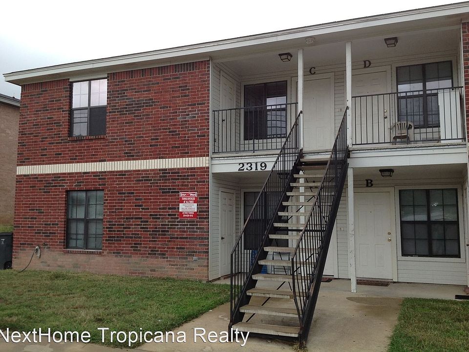 1st image of 2319 Terrace Dr APT B