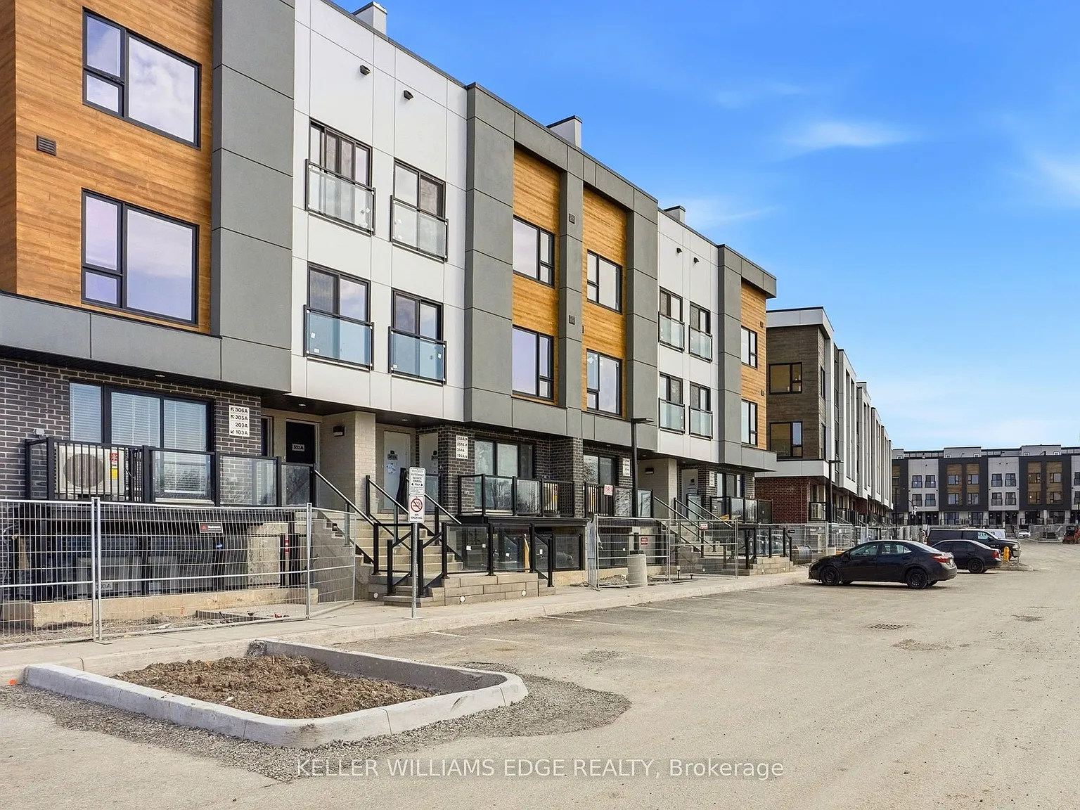2 bed, $2,900 — Photo 2