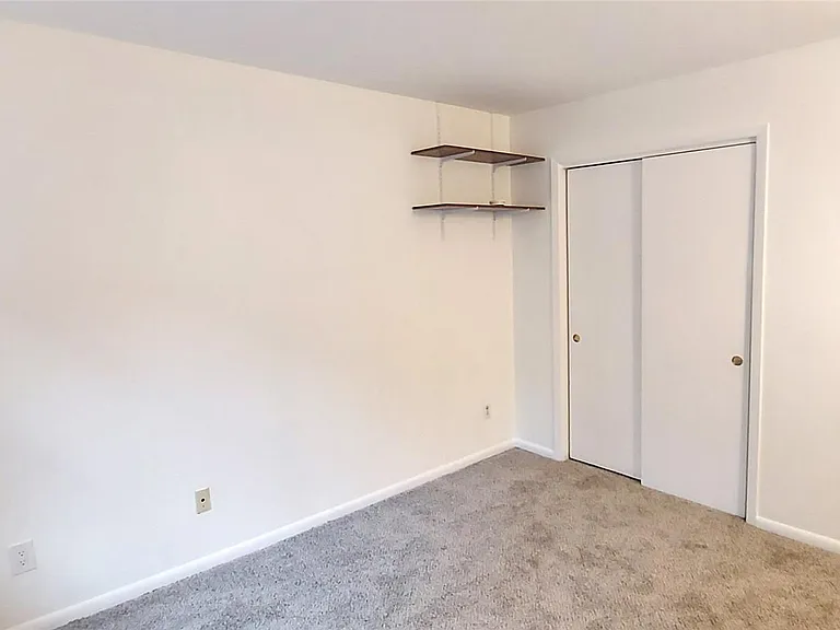 125 Washington Ave N — Photo 20