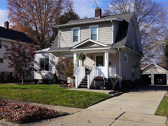 2nd image of 2682 7th St