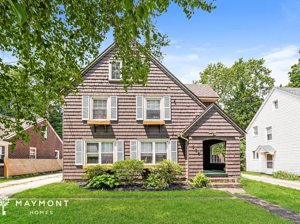 238 Oakgrove St, Ravenna, OH 44266