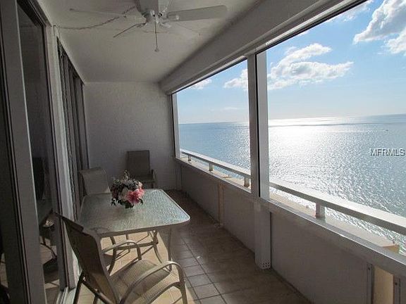 5th image of 17920 Gulf Blvd APT 1904