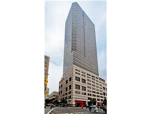 Rented by Douglas Elliman | media 20