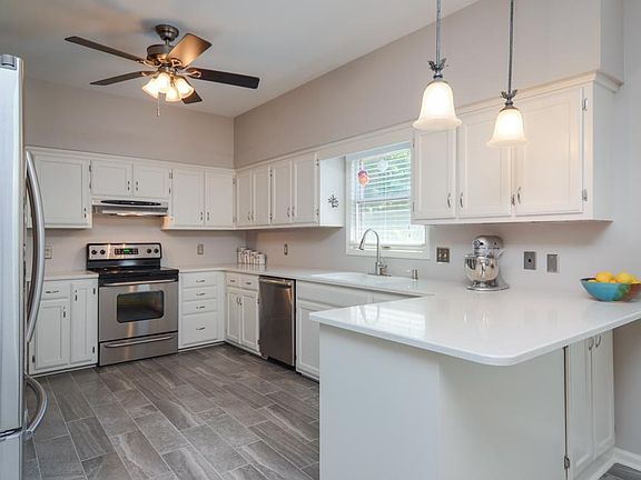 5th image of 6725 Autumnwood Dr